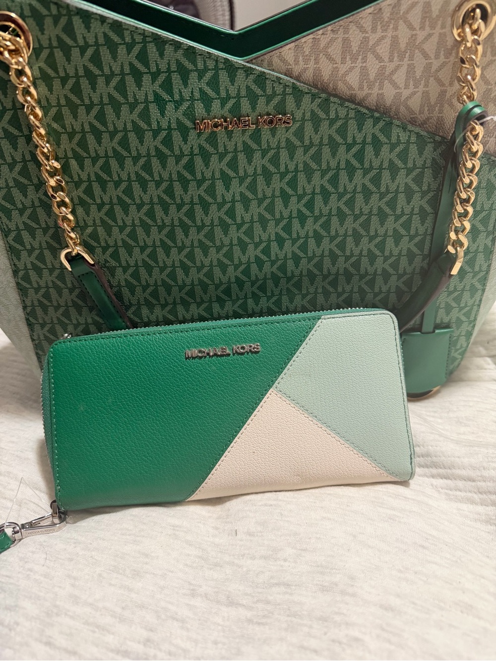 Michael Kors Green and Cream Colorblock Tote with Matching Wallet